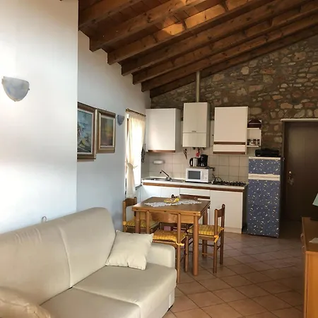 Casa Nadia Feriehus